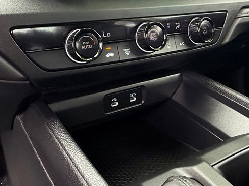 Used 2025 Honda Accord LX image 25
