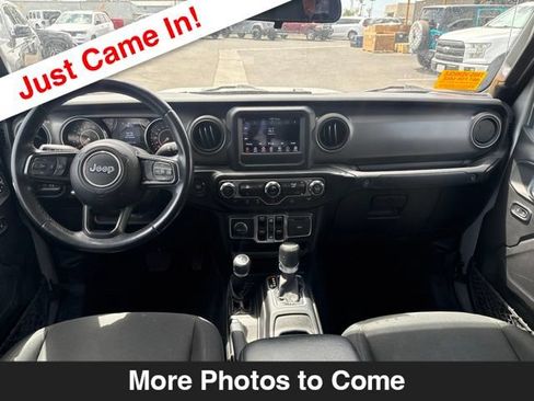 Used 2022 Jeep Gladiator Sport AWD/4WD image 10