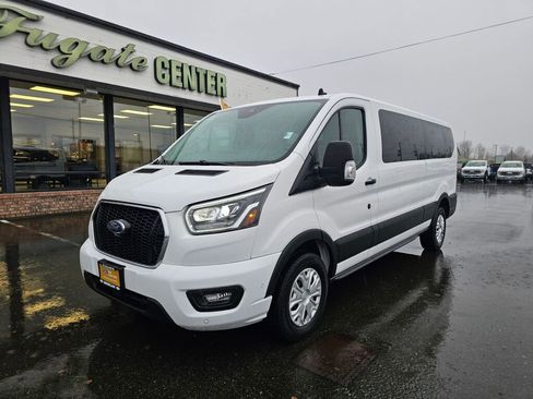 Used 2023 Ford Transit 350 XLT image 2
