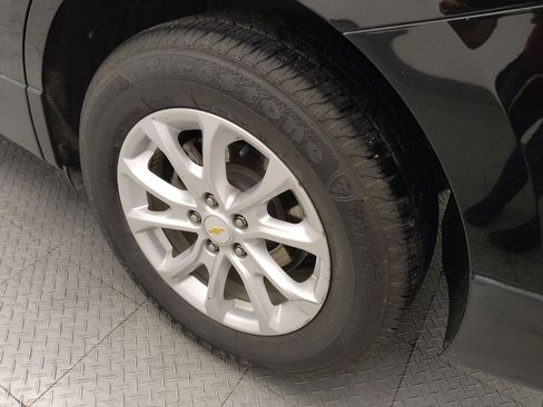 Used 2019 Chevrolet Equinox LT image 31