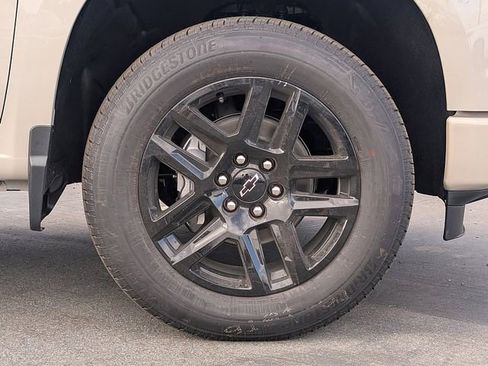 New 2026 Chevrolet Silverado 1500 Custom RWD image 6