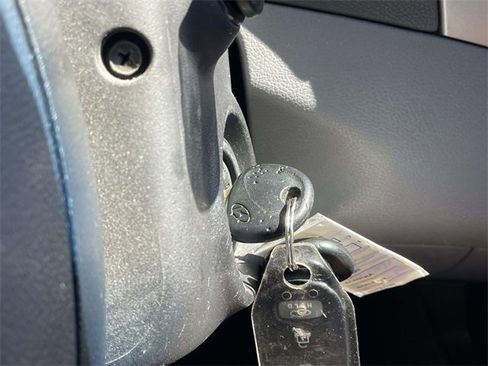 Used 2016 Hyundai Elantra SE image 26