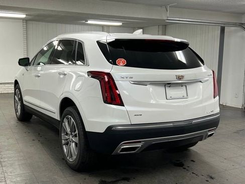 New 2025 Cadillac XT5 Premium Luxury w/ LPO, Floor Liner Package image 3