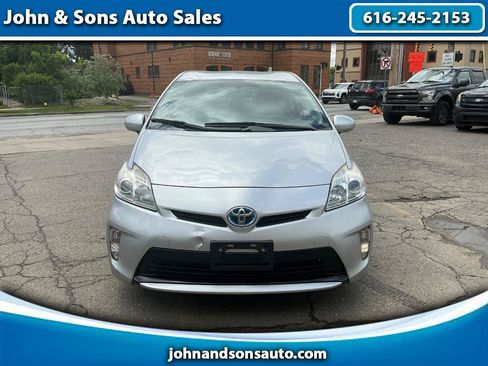 Used 2013 Toyota Prius Three FWD image 1