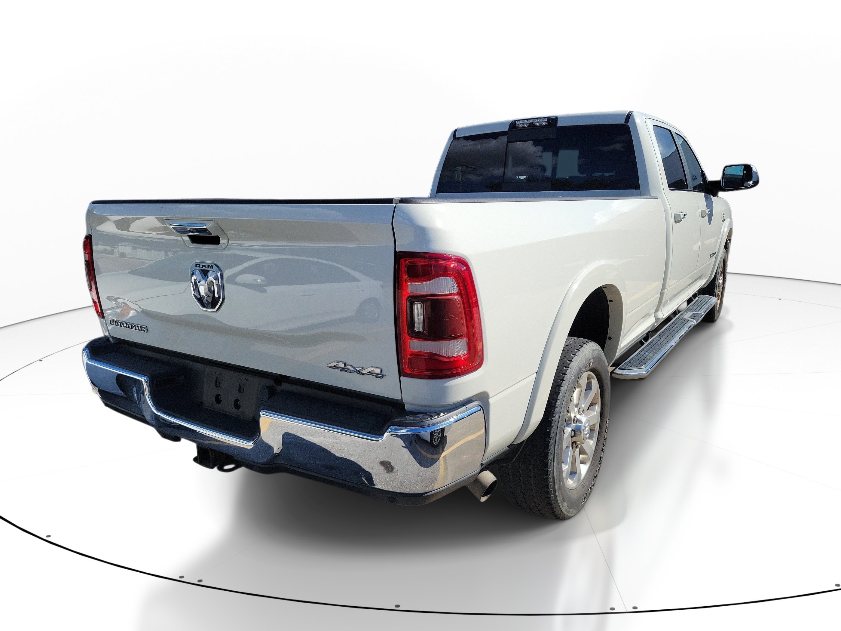 Used 2019 RAM 3500 Laramie AWD/4WD image 9
