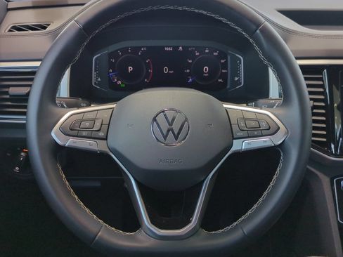 Used 2022 Volkswagen Atlas Cross Sport SE AWD/4WD image 35