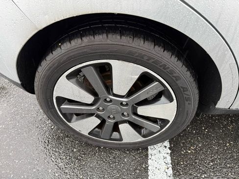 Used 2015 Kia Soul ! w/ Sun & Sound Package image 12