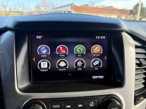 Used 2015 GMC Yukon XL SLT w/ Open Road Package image 25