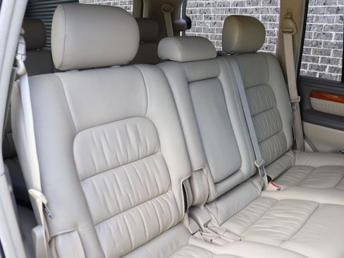 Used 2007 Lexus LX 470 4WD image 33