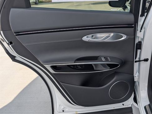 New 2026 Genesis GV70 2.5T image 22