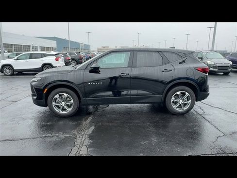Used 2024 Chevrolet Blazer LT image 5