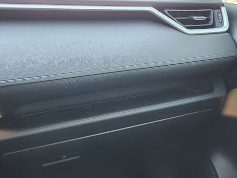 Used 2023 Toyota RAV4 XLE Premium image 22