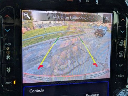 Used 2019 RAM 1500 Limited RWD image 11