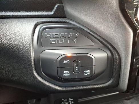 Used 2025 RAM 2500 Big Horn image 15