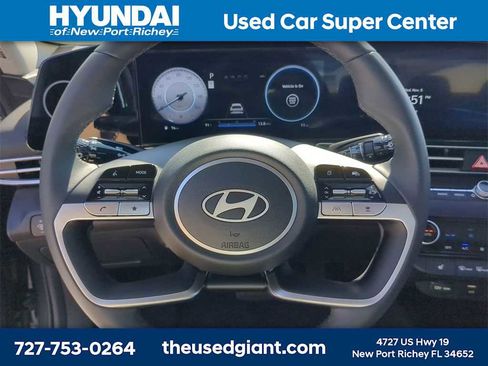 New 2026 Hyundai Elantra Limited image 24