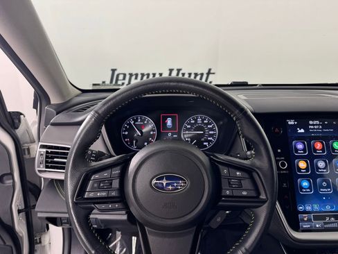 Used 2025 Subaru Outback Onyx Edition AWD/4WD image 29