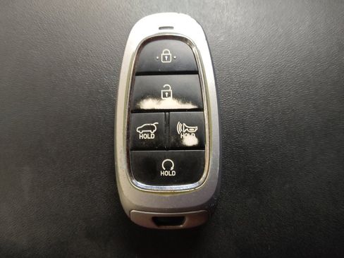 Used 2023 Hyundai Santa Fe SEL image 32