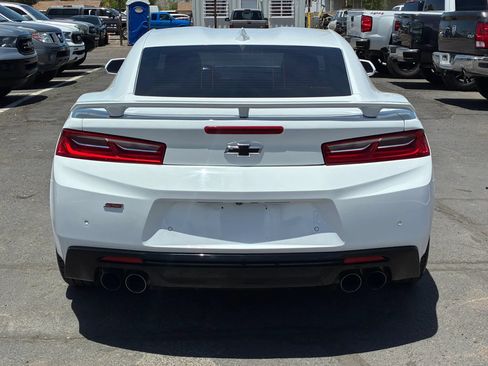 Used 2016 Chevrolet Camaro SS RWD image 7