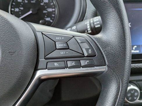 Used 2024 Nissan Kicks SV FWD image 24