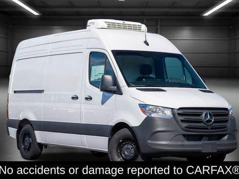 Used 2024 Mercedes-Benz Sprinter 144 Cargo image 2