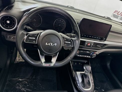 Used 2023 Kia Forte GT-Line w/ GT-Line Premium Package image 24