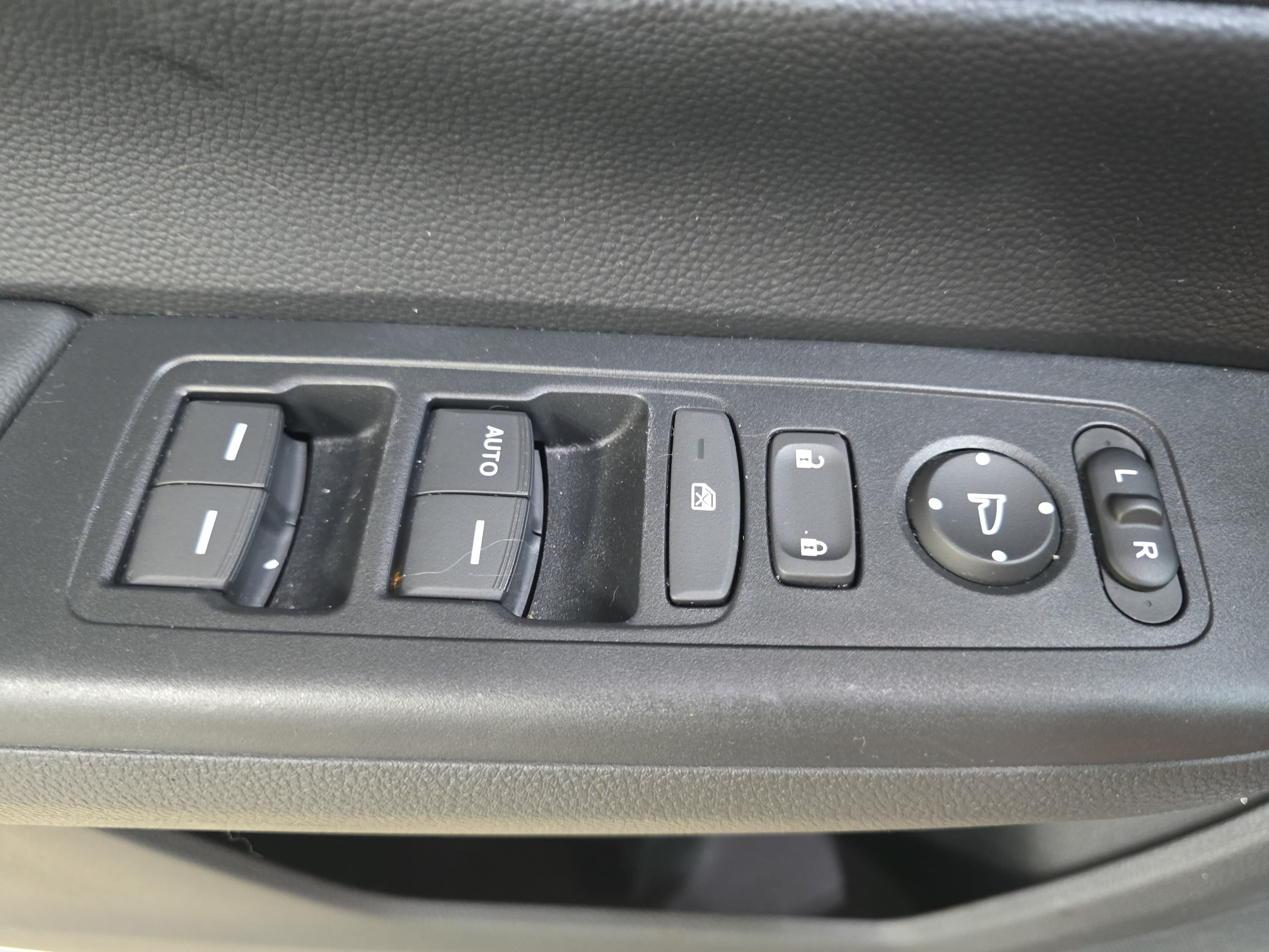 Certified 2024 Honda CR-V LX image 25
