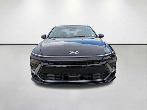 New 2026 Hyundai Sonata SE FWD image 3
