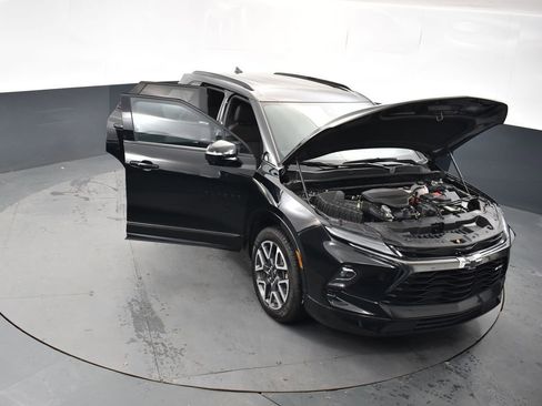 Used 2025 Chevrolet Blazer RS image 21