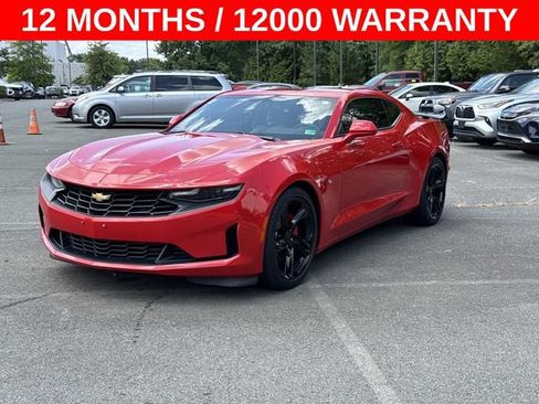 Used 2020 Chevrolet Camaro LT RWD image 5