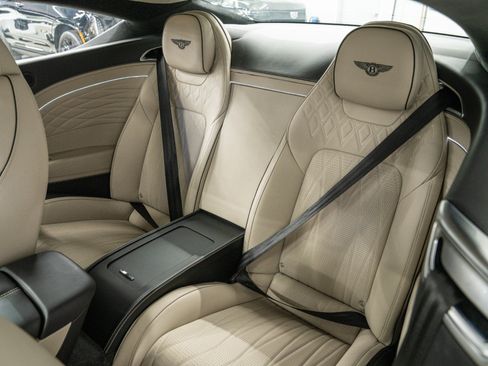 Used 2024 Bentley Continental GT V8 AWD/4WD image 15