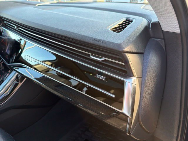 Used 2022 Audi Q7 3.0T Prestige w/ Prestige Package AWD/4WD image 27