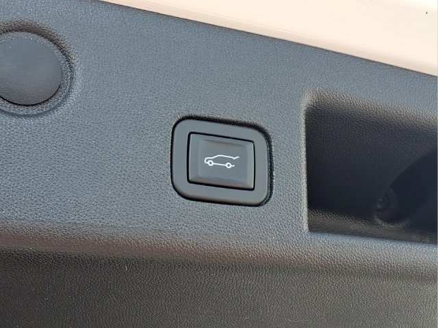 Used 2024 Chevrolet Equinox LT AWD/4WD image 22