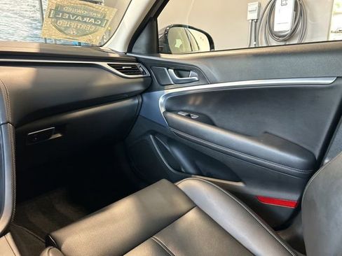 Used 2023 Genesis G70 2.0T AWD/4WD image 52
