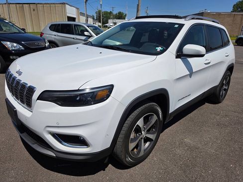 Used 2021 Jeep Cherokee Limited AWD/4WD image 4