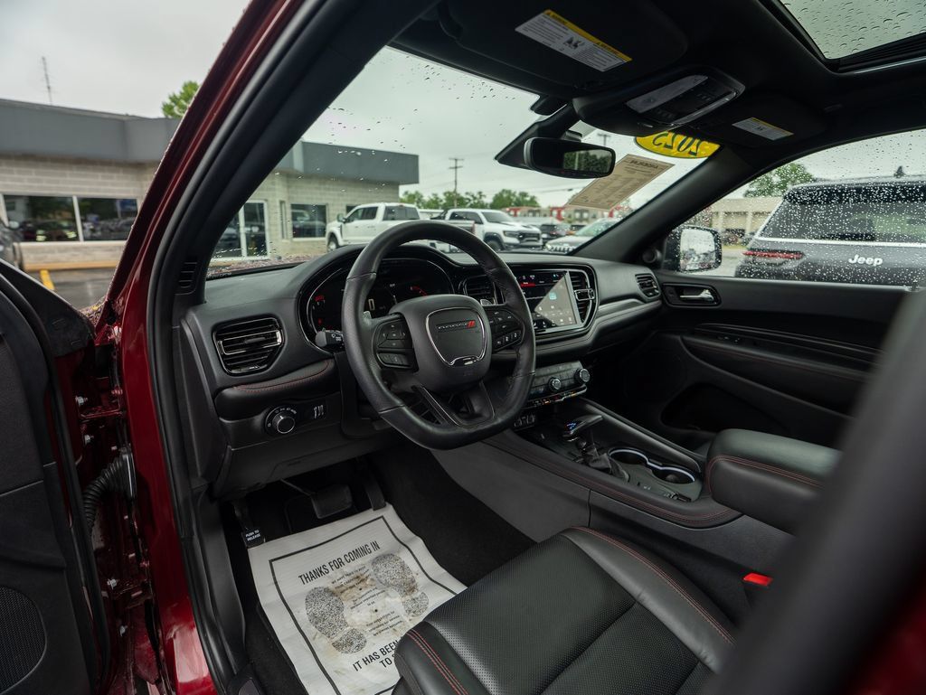 Used 2025 Dodge Durango R/T AWD/4WD image 27