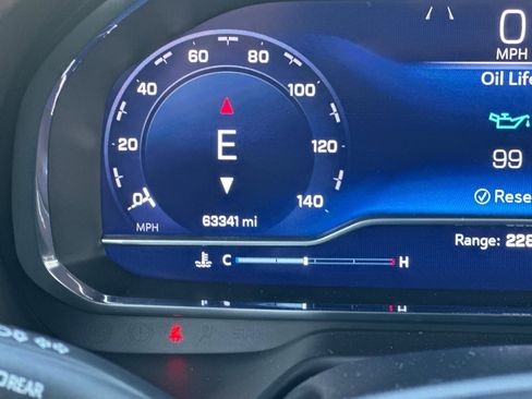 Used 2022 Chevrolet Tahoe RST w/ Luxury Package image 26