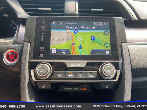 Used 2016 Honda Civic Touring image 21