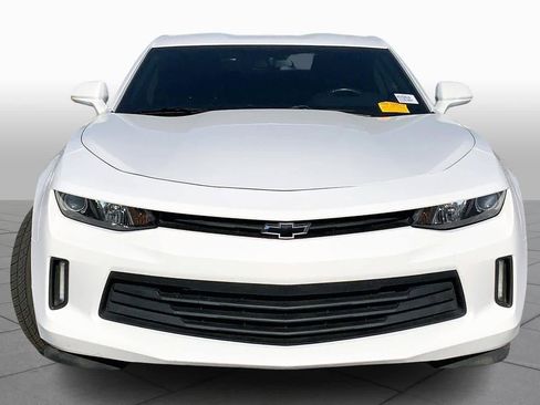 Used 2017 Chevrolet Camaro LT image 4