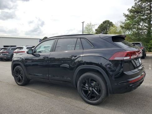 New 2026 Volkswagen Atlas Cross Sport SEL R-Line AWD/4WD image 6