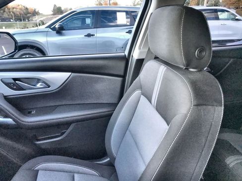 Used 2023 Chevrolet Blazer LT image 22