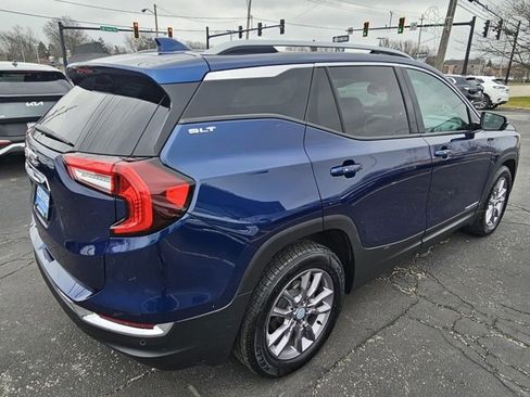 Certified 2022 GMC Terrain SLT w/ LPO, Floor Liner Package image 7