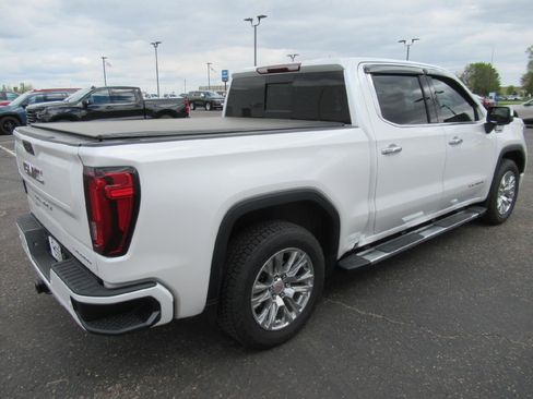 Certified 2021 GMC Sierra 1500 Denali w/ Driver Alert Package II AWD/4WD image 5