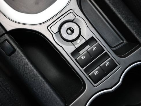 Used 2009 Pontiac G8 GT w/ Premium Package RWD image 39