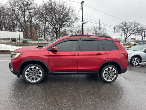 Certified 2024 Honda Passport EX-L image 2