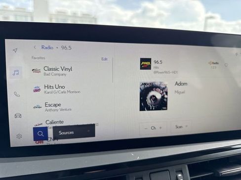 Used 2023 Lexus ES 350 w/ Premium Package FWD image 16
