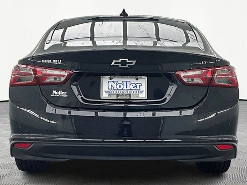Used 2022 Chevrolet Malibu LT image 4
