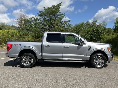 Used 2023 Ford F150 Lariat image 29