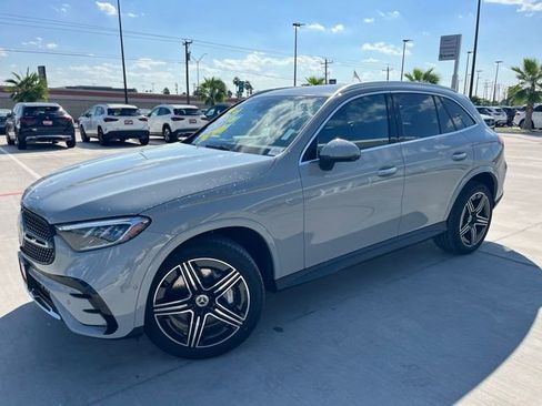 New 2026 Mercedes-Benz GLC 300 image 3