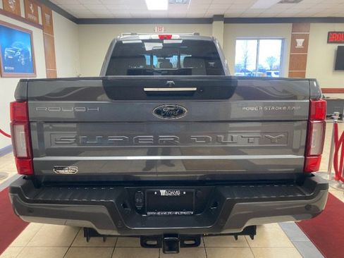 Used 2021 Ford F250 Lariat image 5
