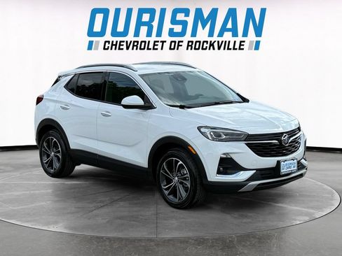 Used 2023 Buick Encore GX Essence FWD image 1